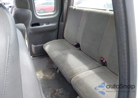 2001 Ford F-150 Lariat/Xl/Xlt z USA, uszkodzony, nr VIN 1FTRX17W51KF71833